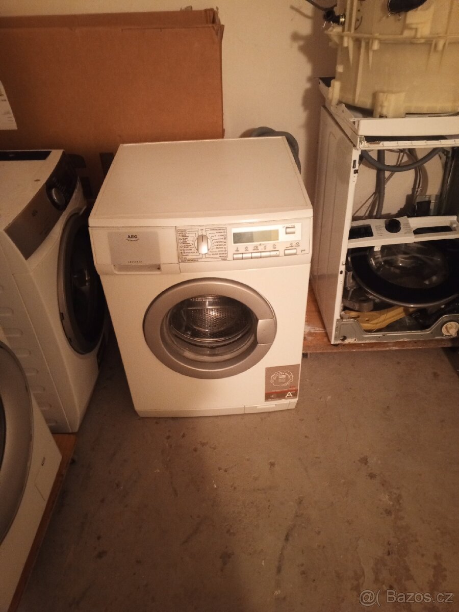 Automatická pracka - 3