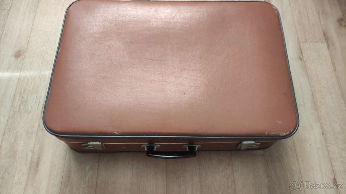 Prodám menší retro kufr Kazeto - 3