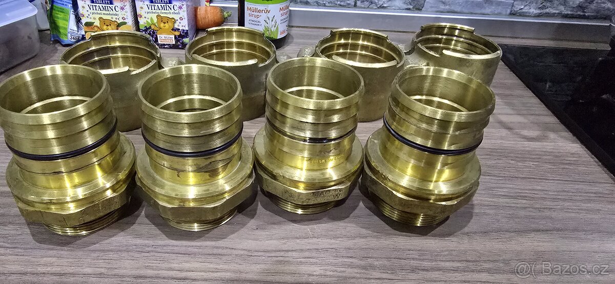 Mosazné spojky UPONOR WIPEX 75×6,8 mm–2" - 3