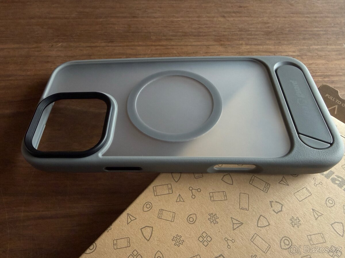 AlzaGuard Case with Stand MagSafe for iPhone 16 Pro Max - 3