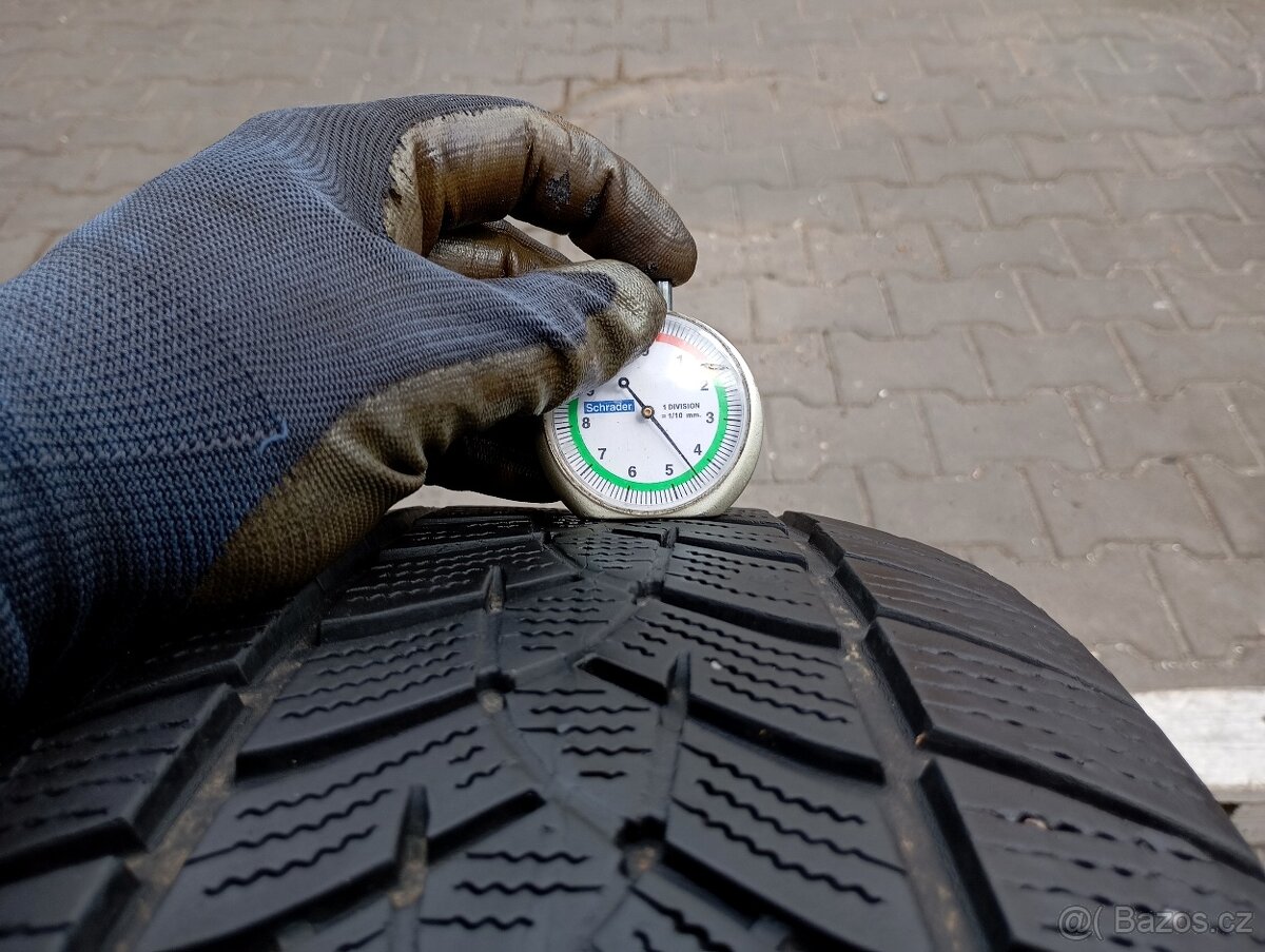 zimní pneu goodyear 215/65/17 - 3