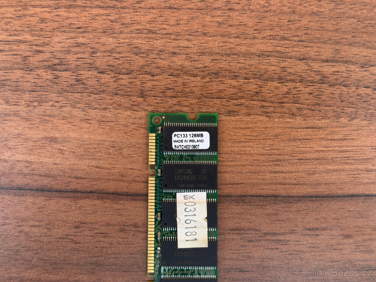 128MB SDRAM PC133 RAM Samsung (PC133) do stolního počítače - 3