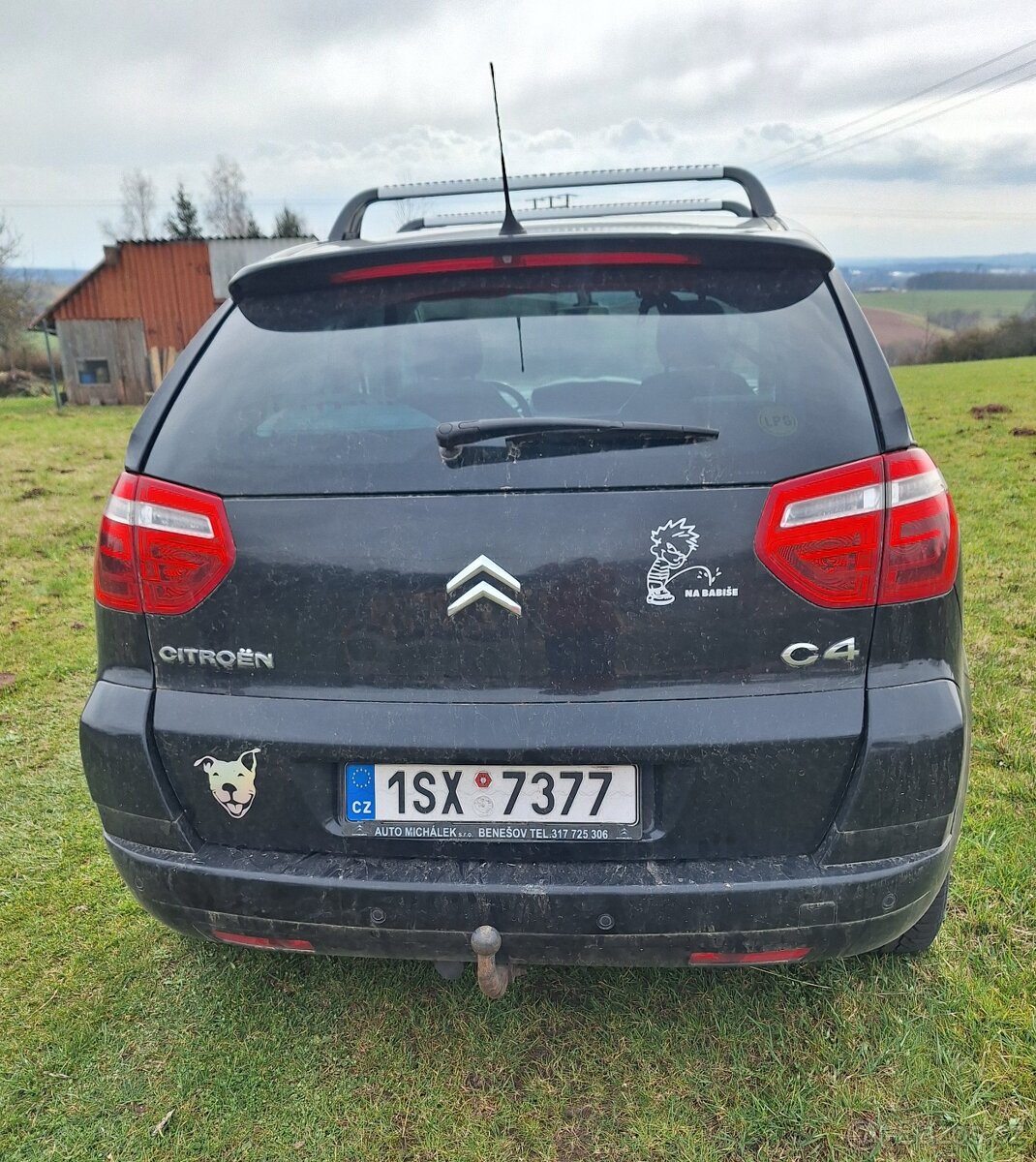 Prodej auta Citroën C4 Pikasso - 3