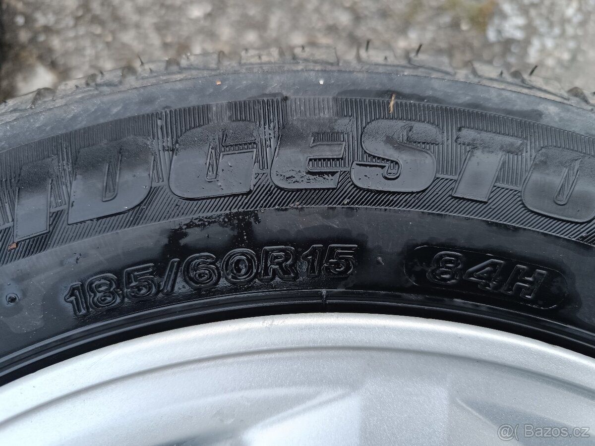 Alu disky Renault + letní pneu - 3