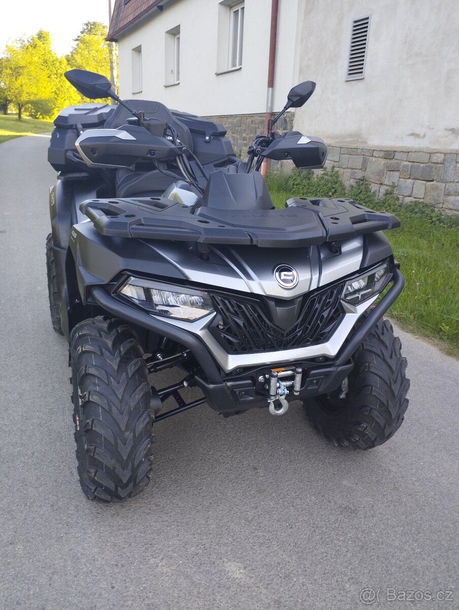 CFmoto Gladiator X625 A r.v 2022, EPS, 2700km, bílá SPZ