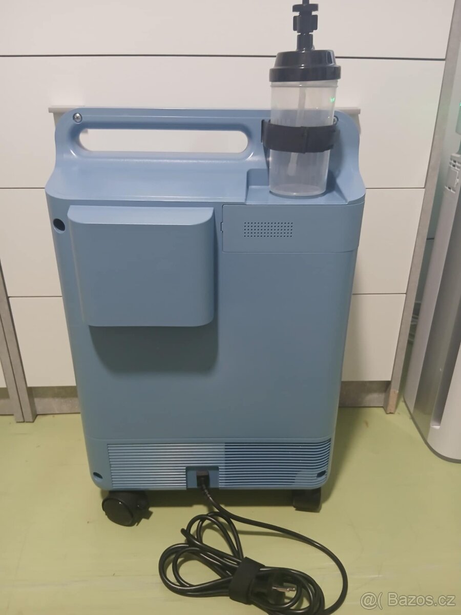 Kyslíkový koncentrátor Philips Respironics EverFlo - 3