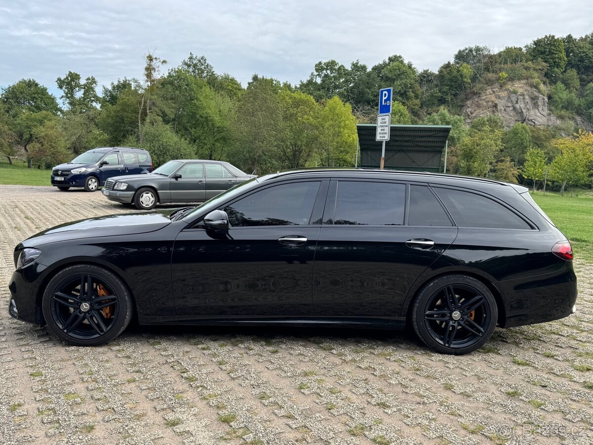 Mercedes-Benz e220d w213 - 3