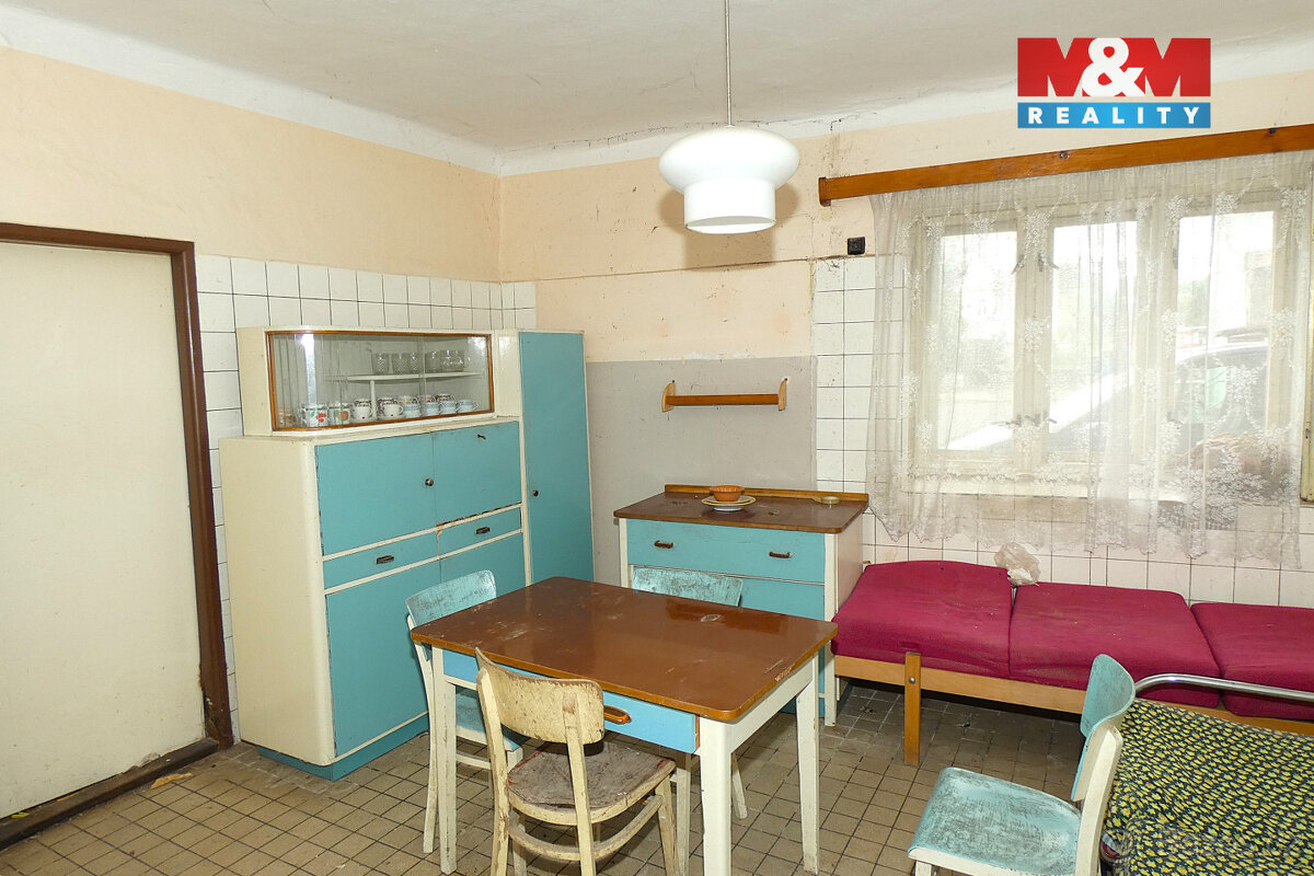 Prodej rodinného domu, 132 m², Velim, náměstí Obránců míru - 3