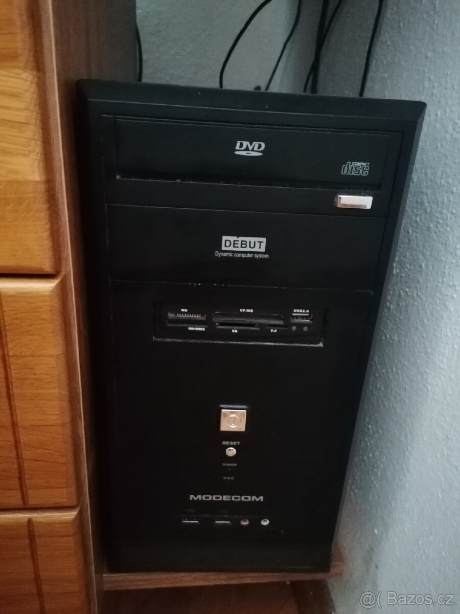 Stolní počítač - 3