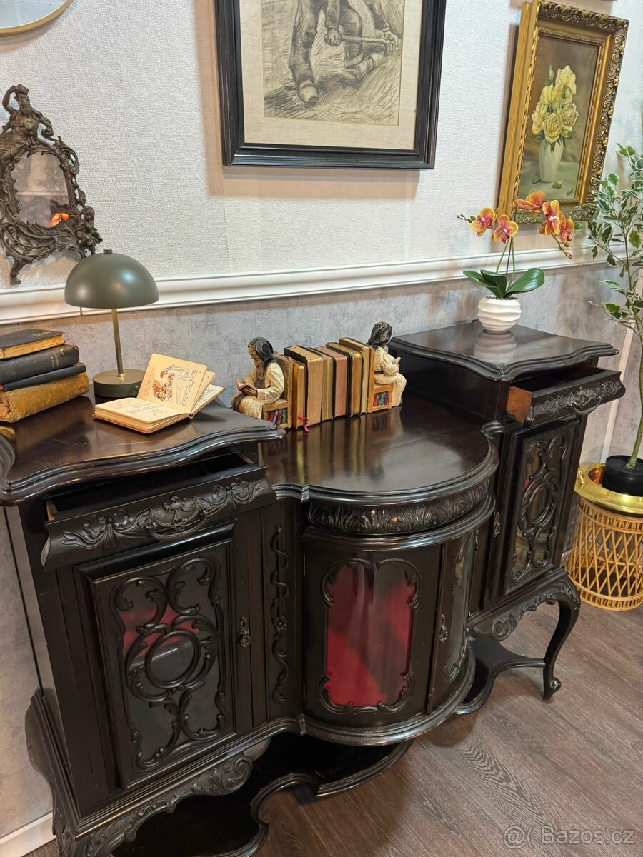 Viktoriánská komoda / kabinet (141032) - 3