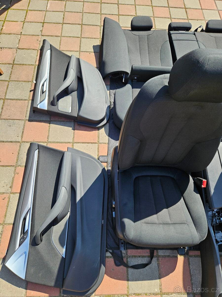 interiér BMW 5er touring G31 - 3