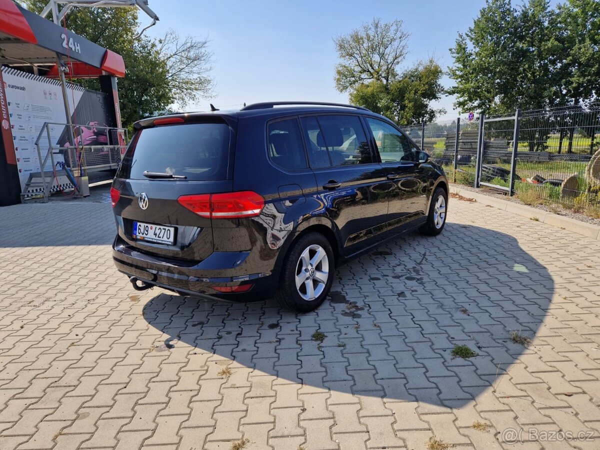 VW Touran 2016 - 3