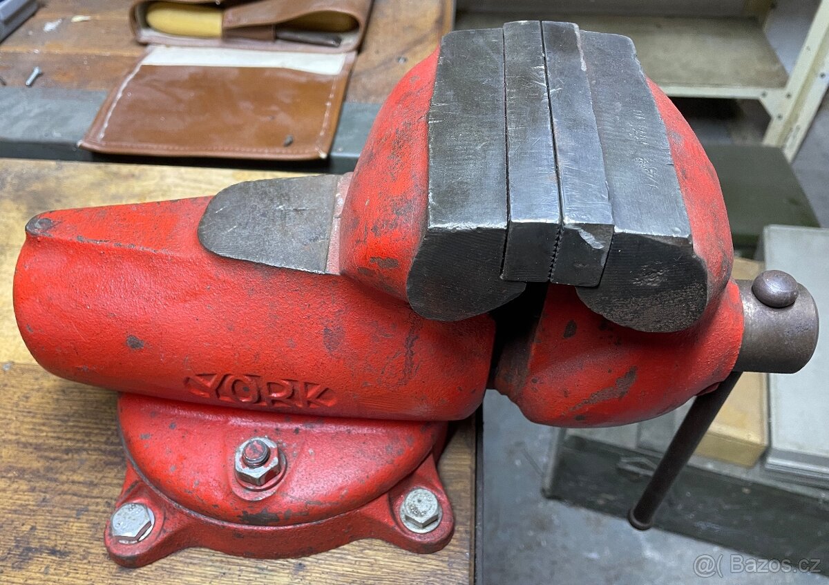 Svěrák York 125 - 3