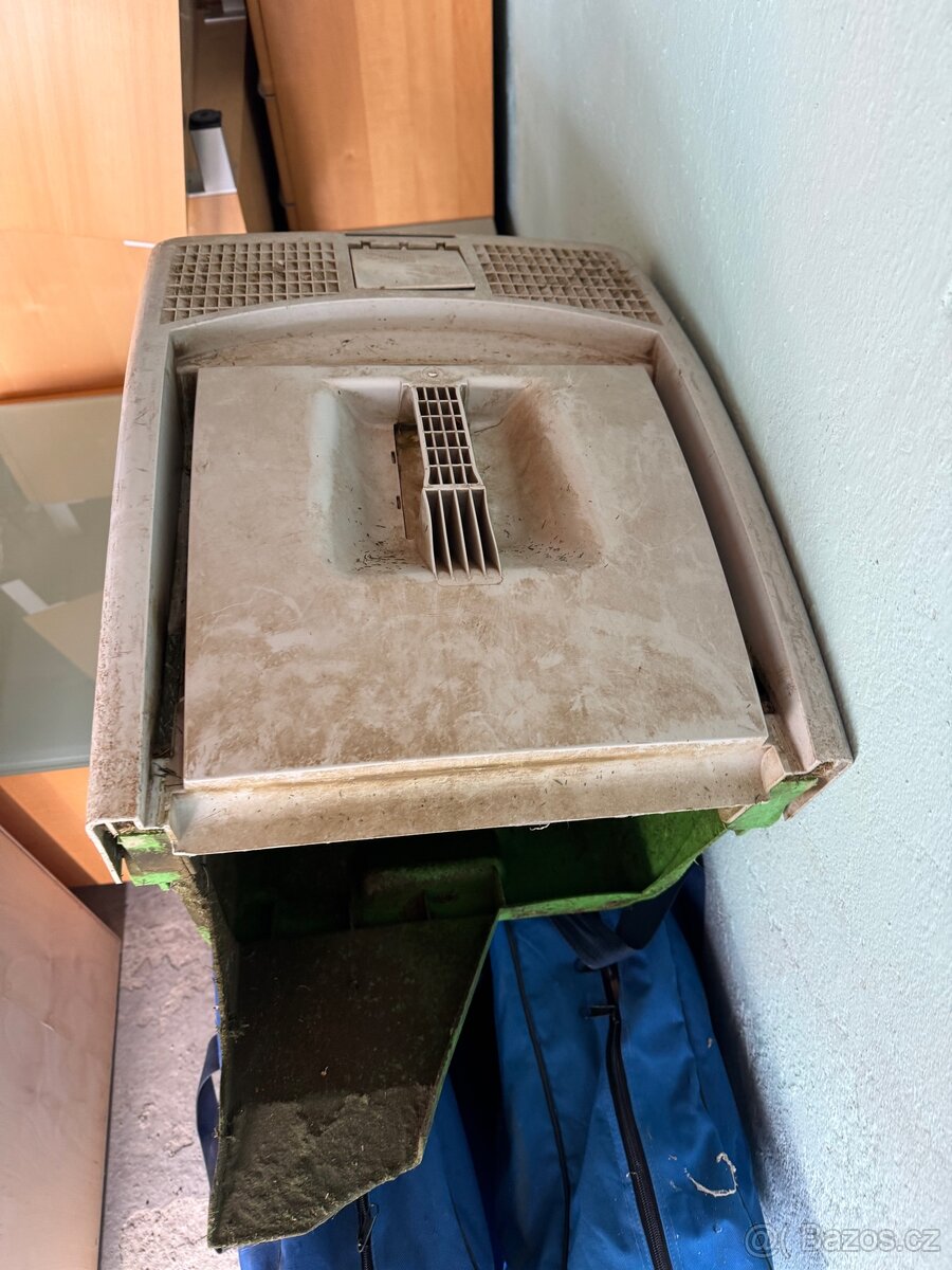 Sekačka na trávu Viking - 3