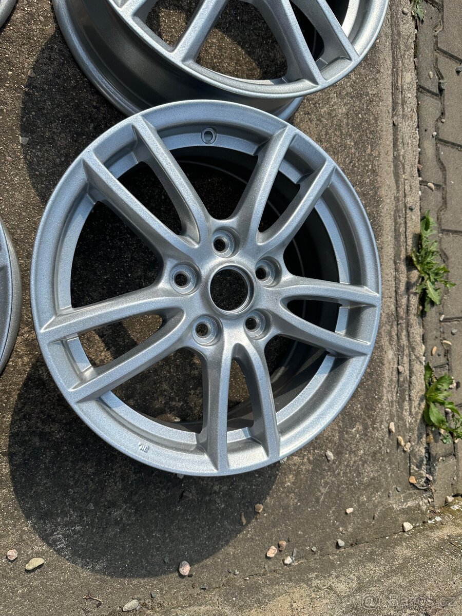 Mazda mx5 NC kola - 3