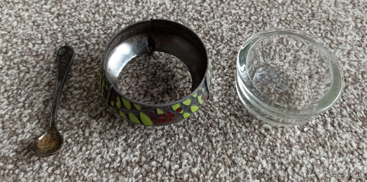 Miska na kaviár se lžičkou, SSSR - 3