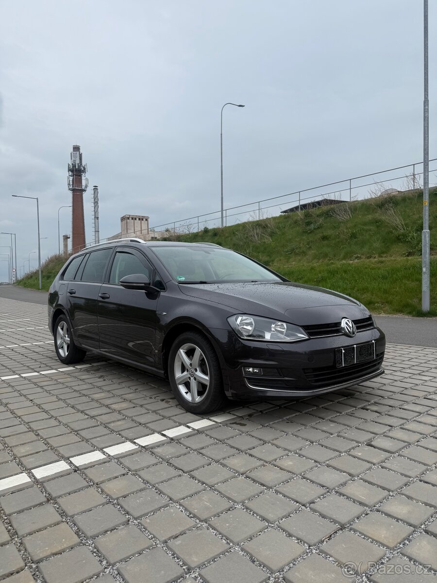 Volkswagen Golf 7 variant 1,6 TDI - LOUNGE EDITION - 3