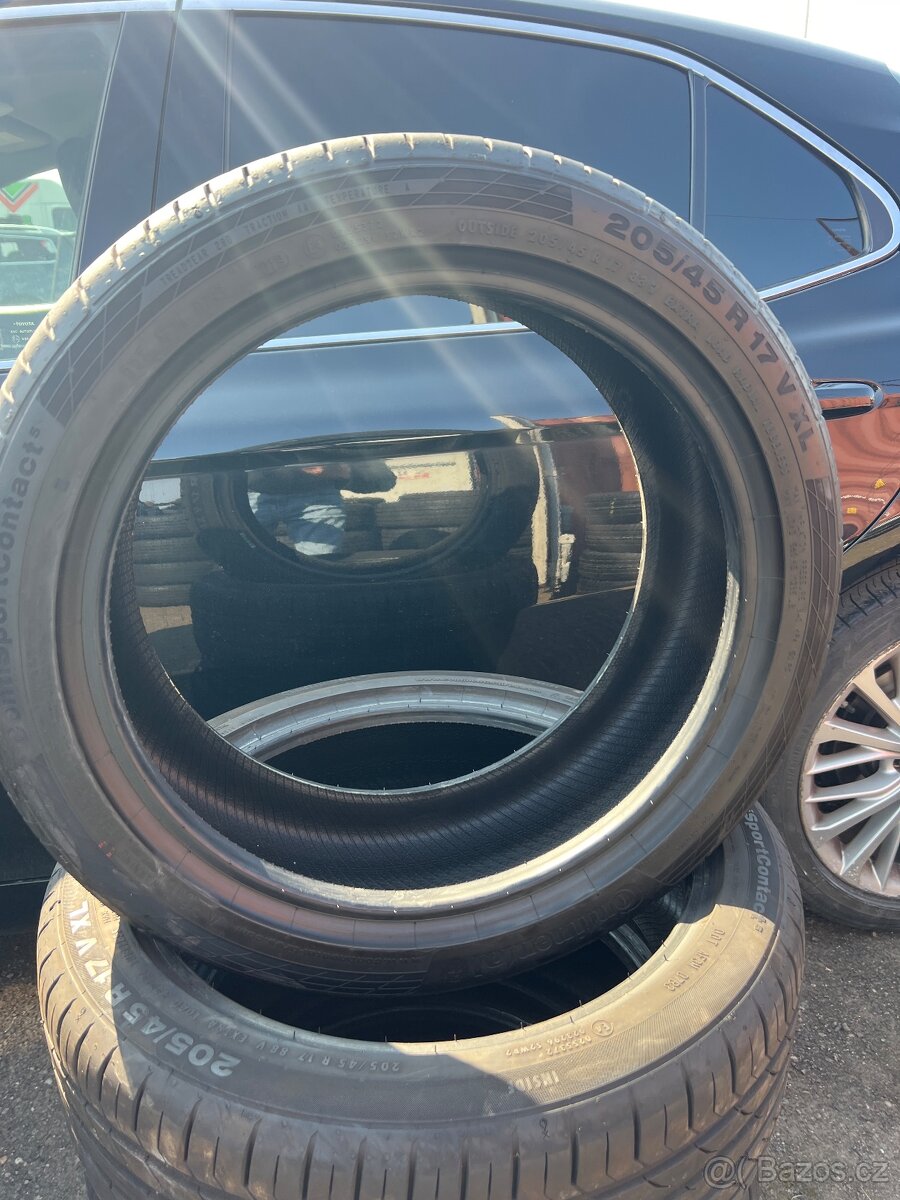 205/45R17 V XL - 3
