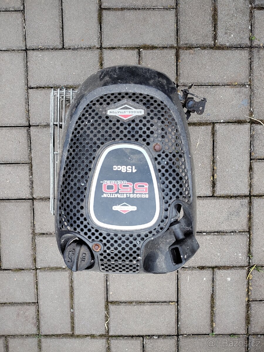Motor ze sekačky - 3