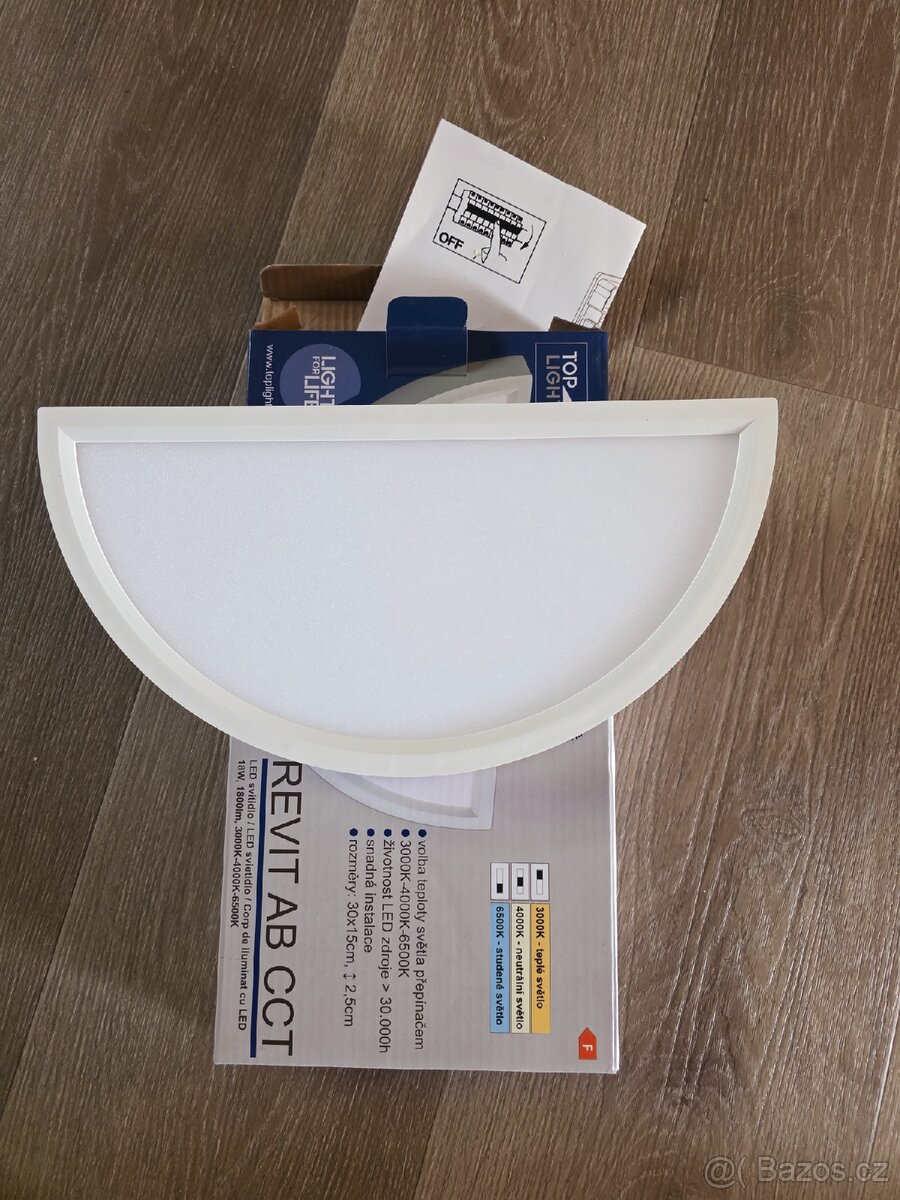 Nástěnné LED svítidlo - 3