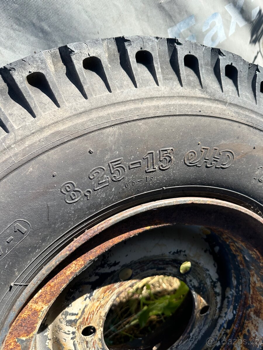 Pneu Barum 8,25-15 - 3