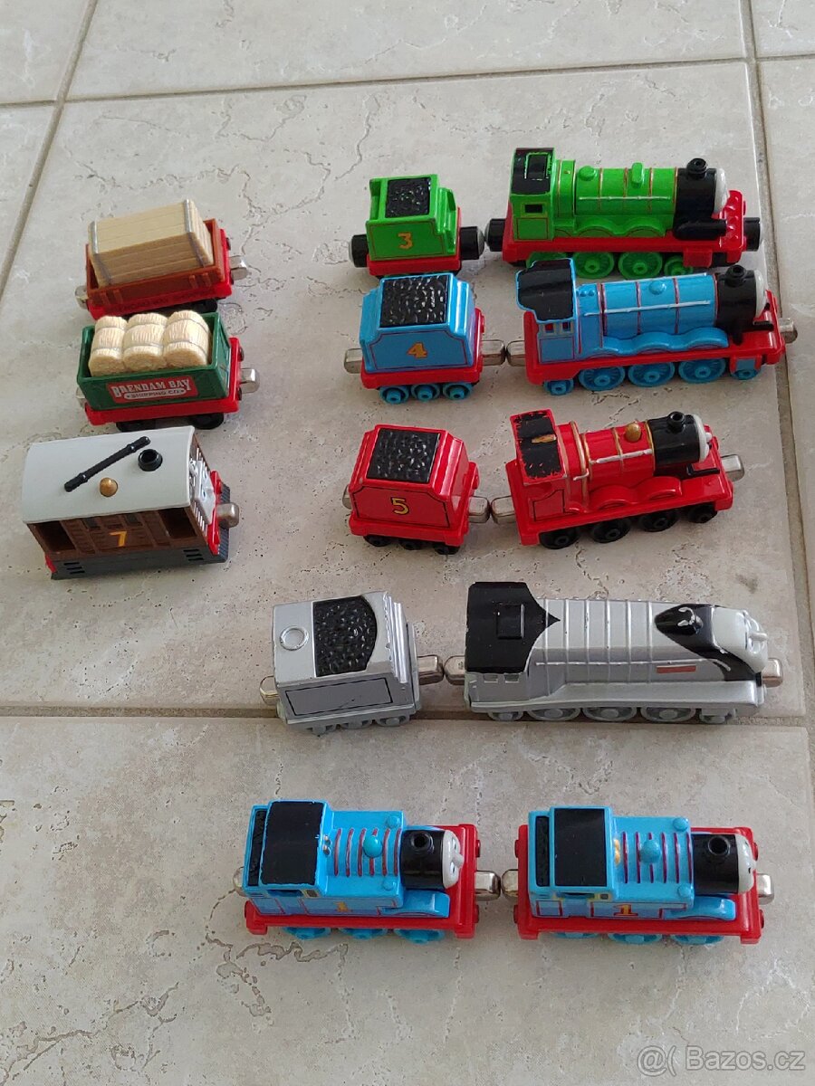 Kovové vláčky Tomáš a přátelé + depo - 3