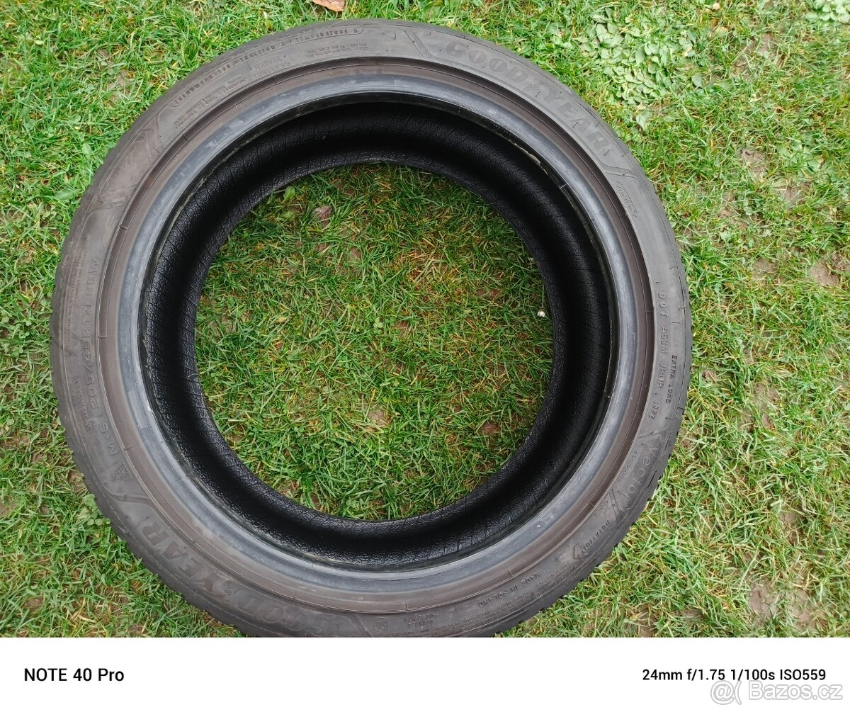 Pneu Good Year 205/45/17 zimní - 3