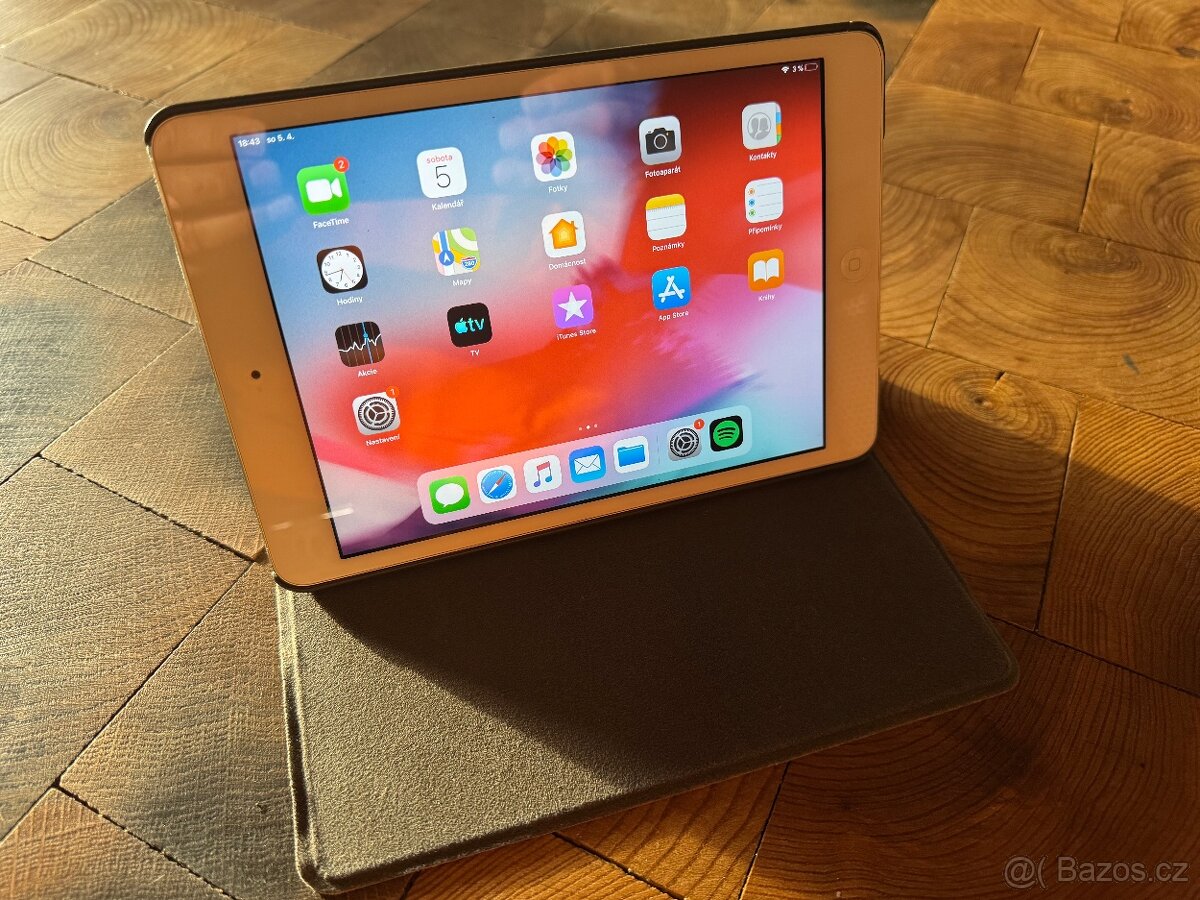 Apple Ipad mini 2 16 GB Wifi Retina - 3