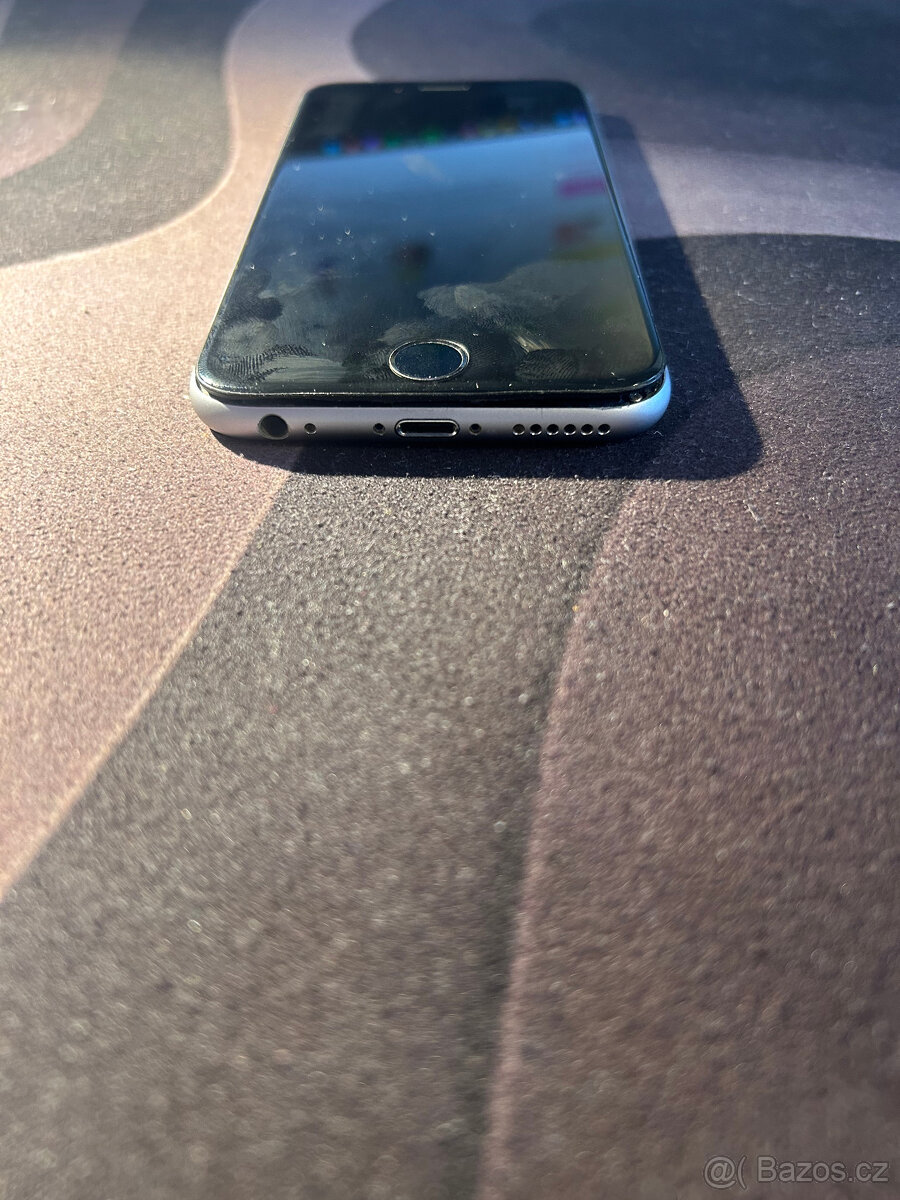 iPhone 6s 128GB - Plně funkční - 3