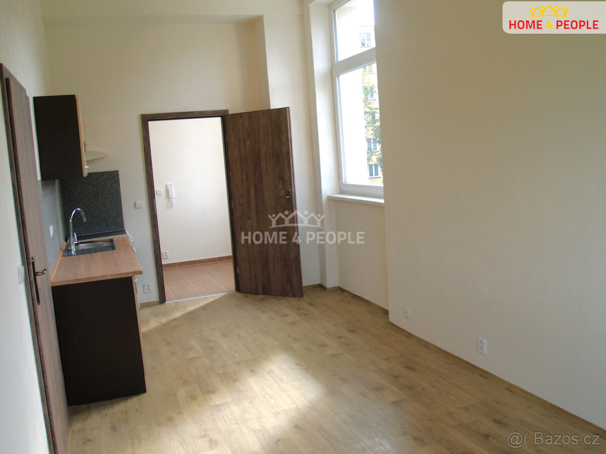 Pronájem bytu 2+KK v Chodově u K.Varů - 3