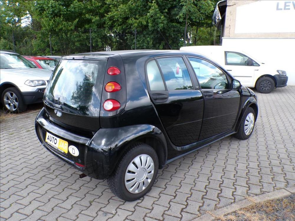 Smart Forfour 1,1 i KLIMATIZACE-HNED ODJÍŽDÍTE - 3