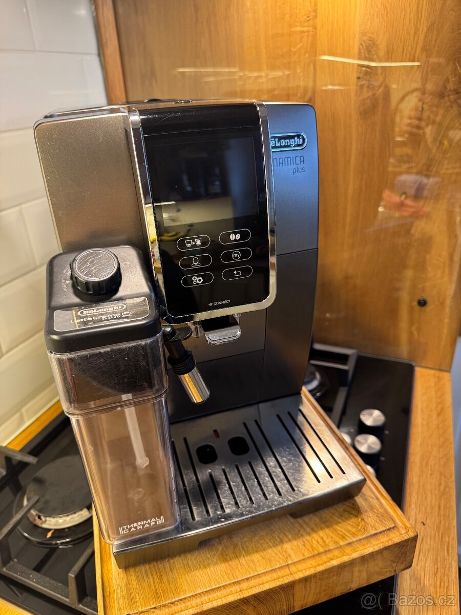 Kávovar DeLonghi Dinamica Plus - 3