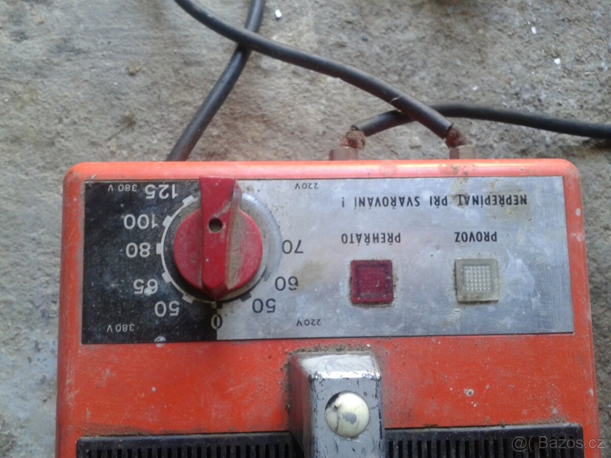 firemně vyrobená elektro svářečkaMEZ BRUMOV - 3