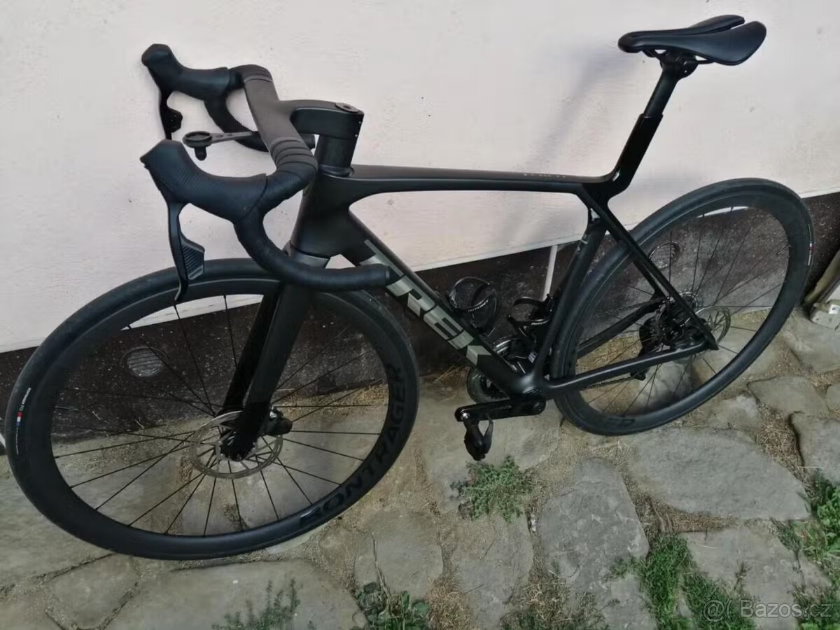 Trek Madone SL6 AXS Velikost M - 3