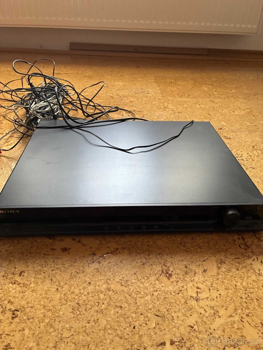 Domácí kino Sony DAV-DZ340 - 3