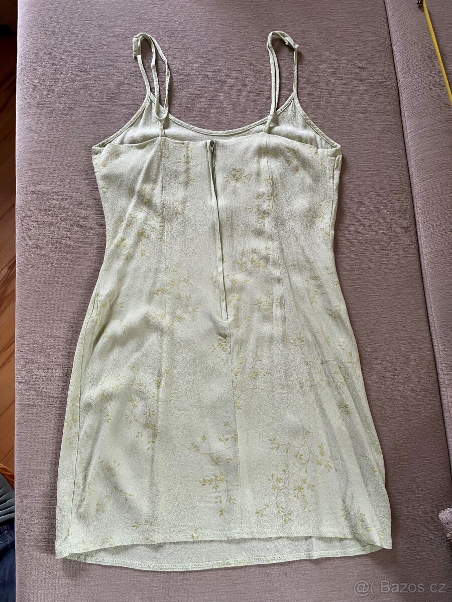 letní mini šaty na ramínka vel. S - 3