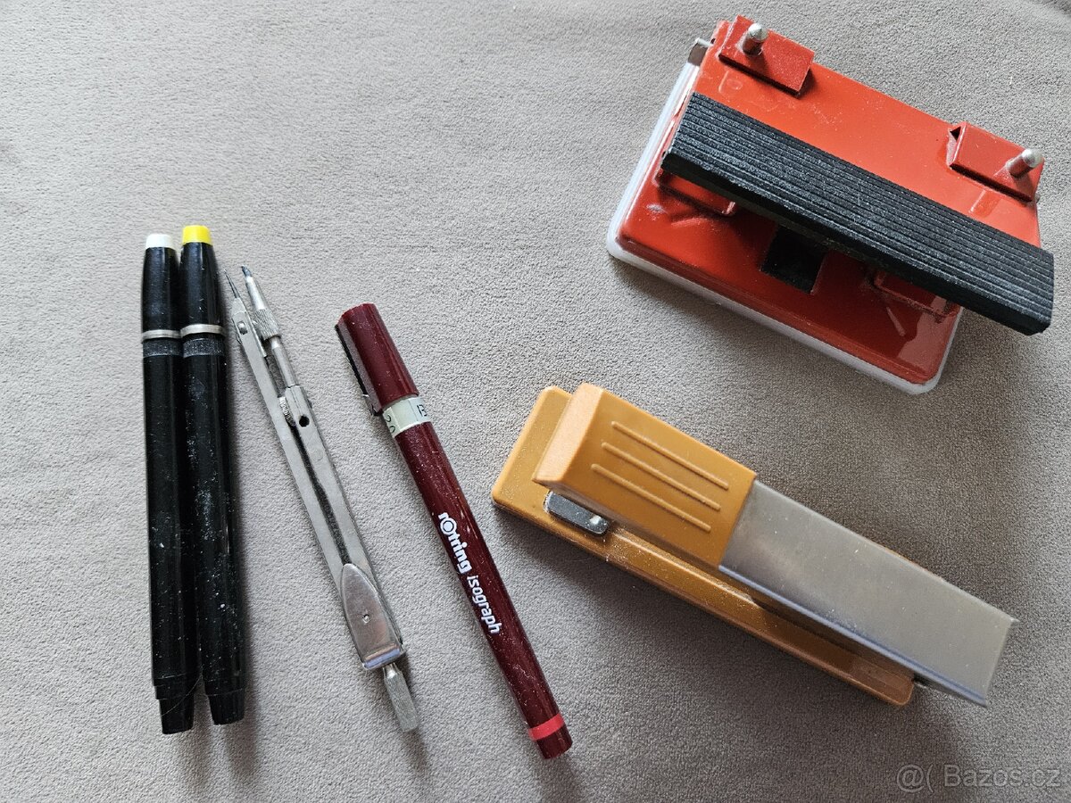 Kancelářské potřeby, šablóny - 3