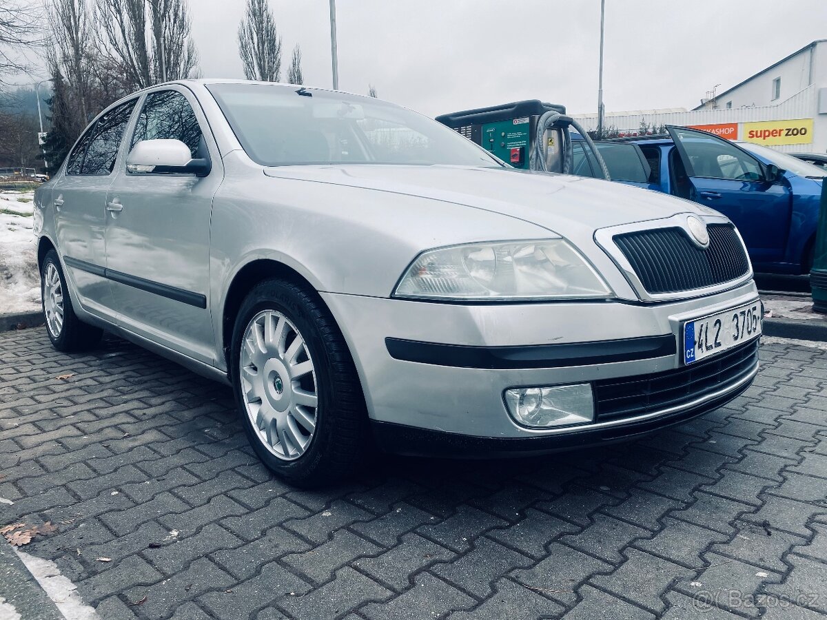 Škoda octavia 2 1.9 TDi 77kw - 3