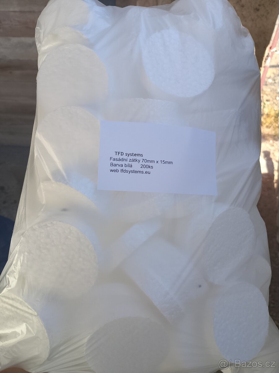 Fasádní zátky - 3