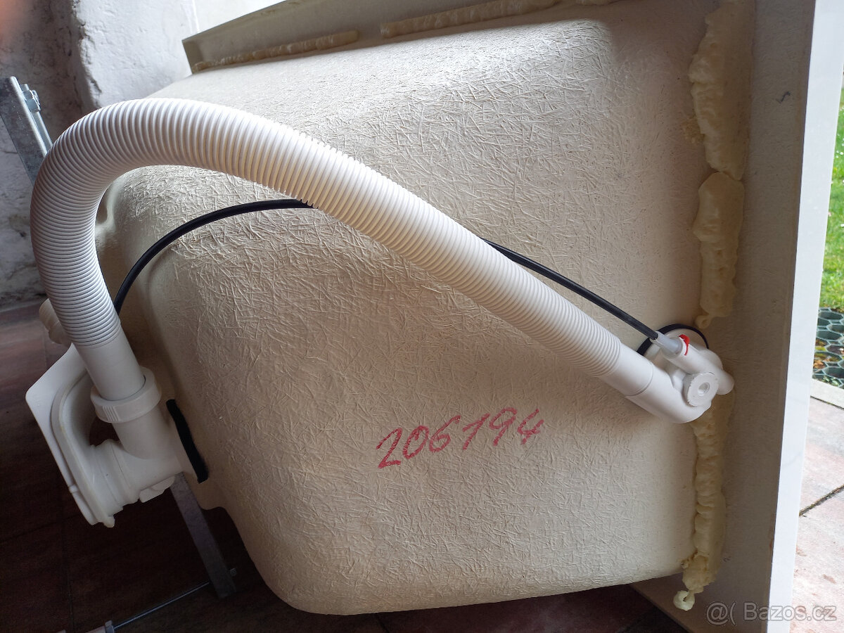 Akrylátová vana - 3