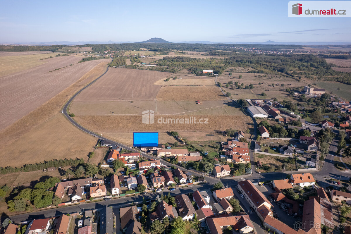 Prodej pozemku 1266m2 Spomyšl - 3
