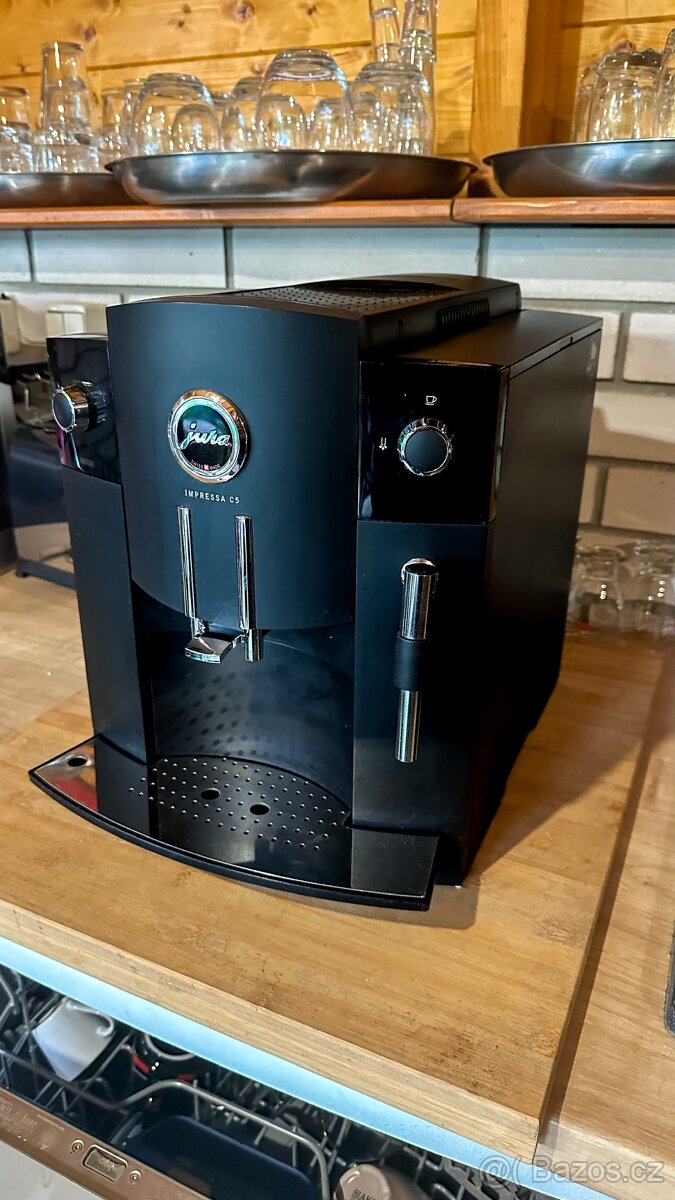 Automatický kávovar Jura Impressa C5 capuccino - 3