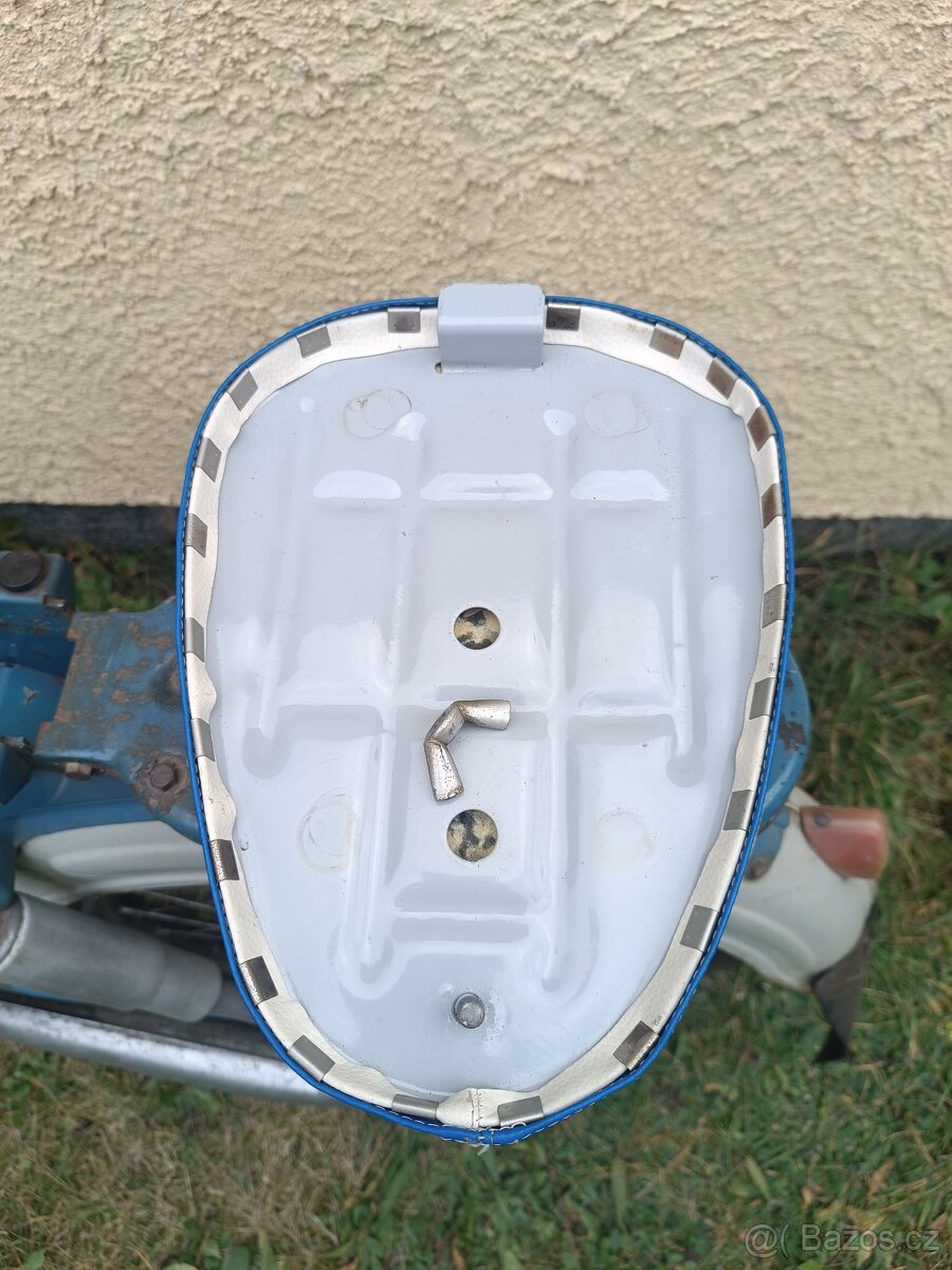 Stadion S22 - s původní kartičkou. - 3