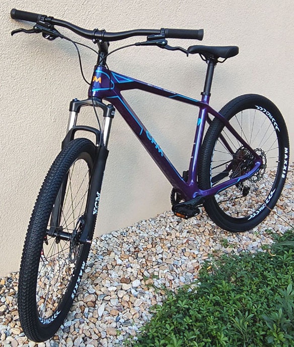 Exkluzivní karbonové horské kolo CFM - 3