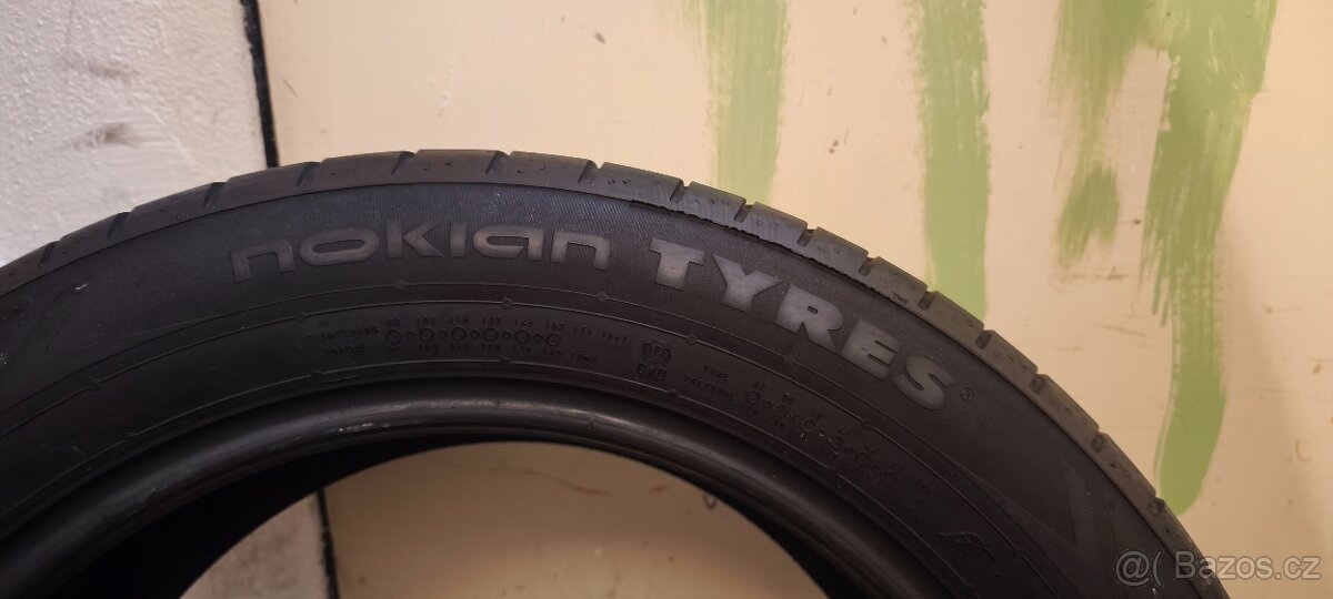 Letní pneu 215/55 r17 - 3