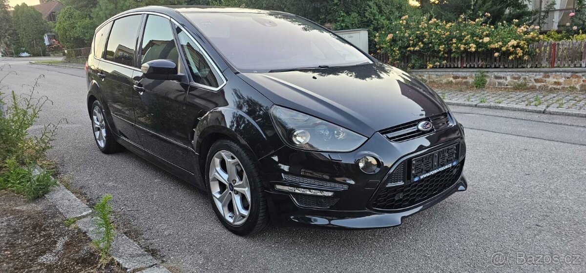Ford s-max titanium S 2,2tdci manuál 7mist - 3