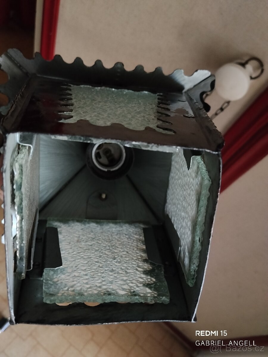 Černá lucernička - 3