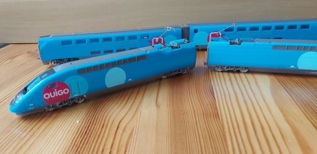 H0 elektricky startovaci rychlovlacik TGV - 3