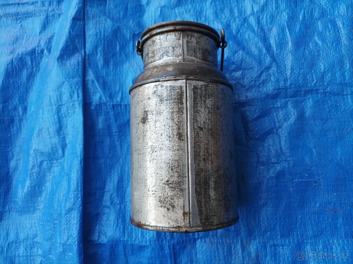 Plechová konvička Mars 1l - 3