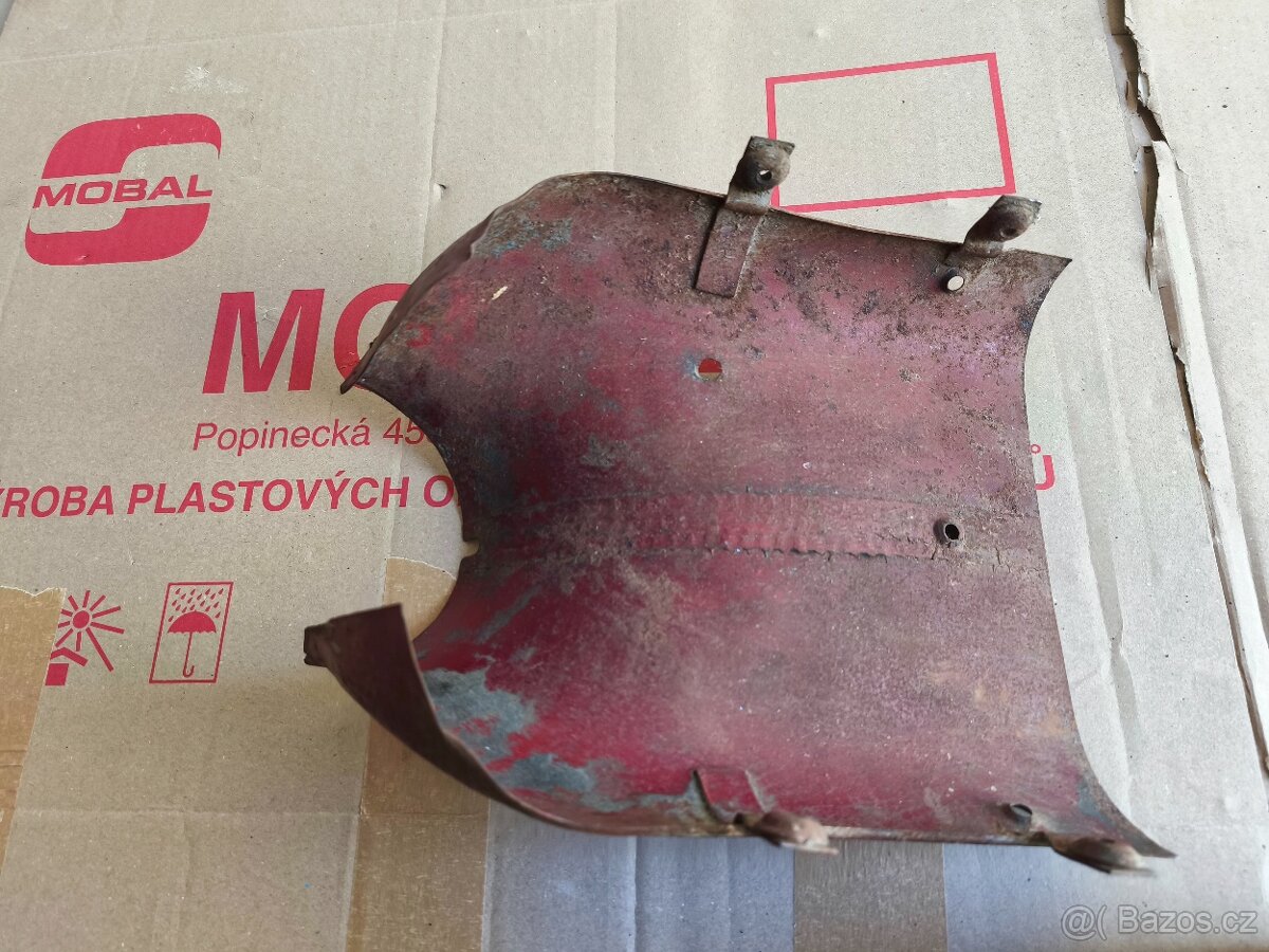 Prsíčka Jawa 555 Deluxe - 3